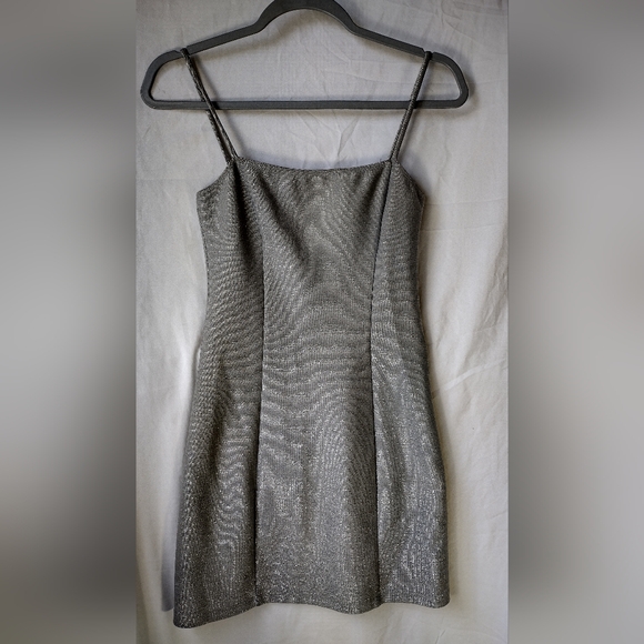 REFORMATION Square Neckline Silver Mini Dress Size Small - Picture 3 of 9